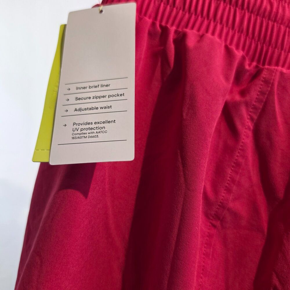 NWT All in Motion Active Light High Rise Running Shorts 3" Red Woven Womens XL - Picture 8 of 8